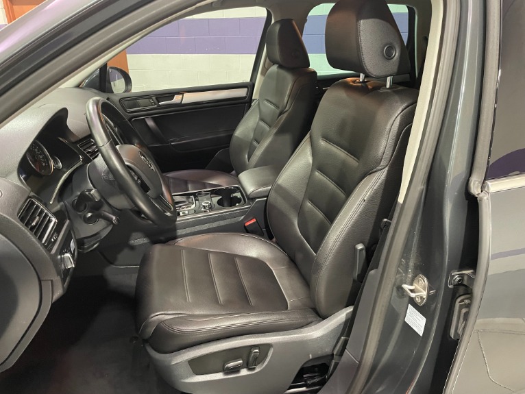 Used-2014-Volkswagen-Touareg-TDI-Sport-AWD
