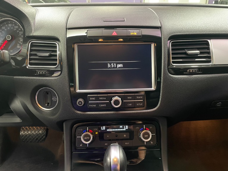 Used-2014-Volkswagen-Touareg-TDI-Sport-AWD