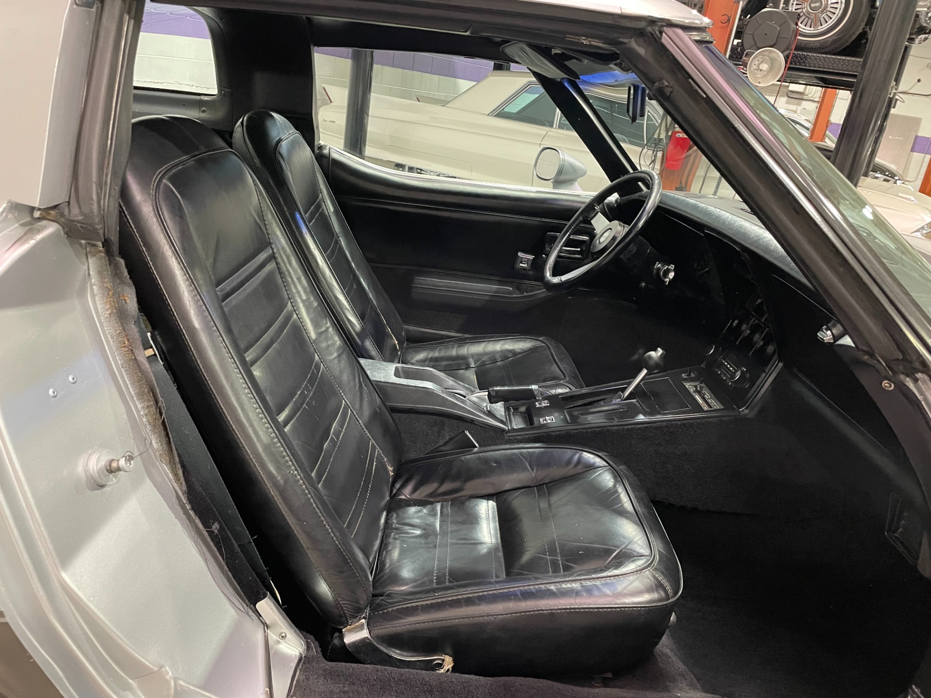 Used-1978-Chevrolet-Corvette-Silver-Anniversary