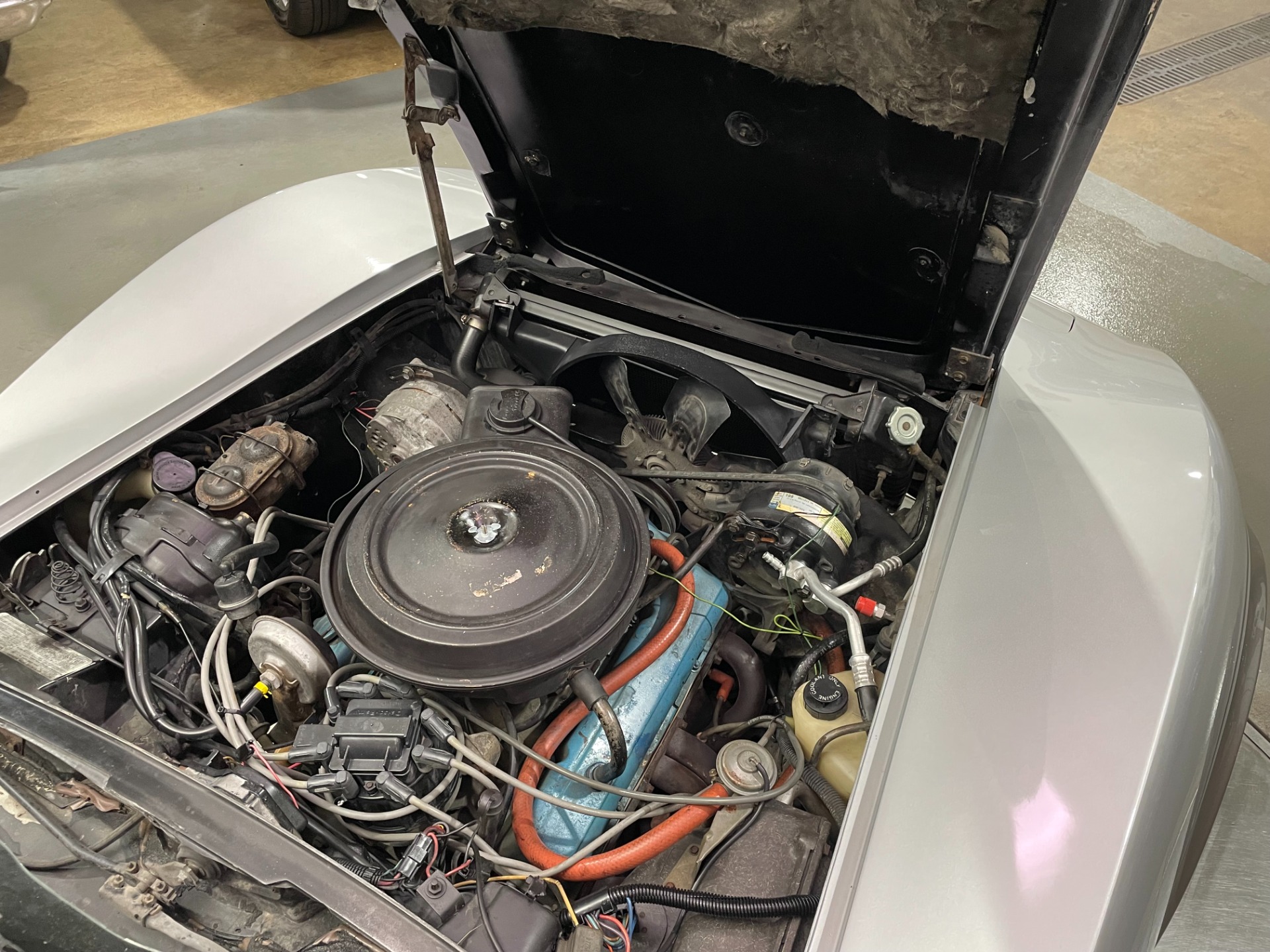 Used-1978-Chevrolet-Corvette-Silver-Anniversary