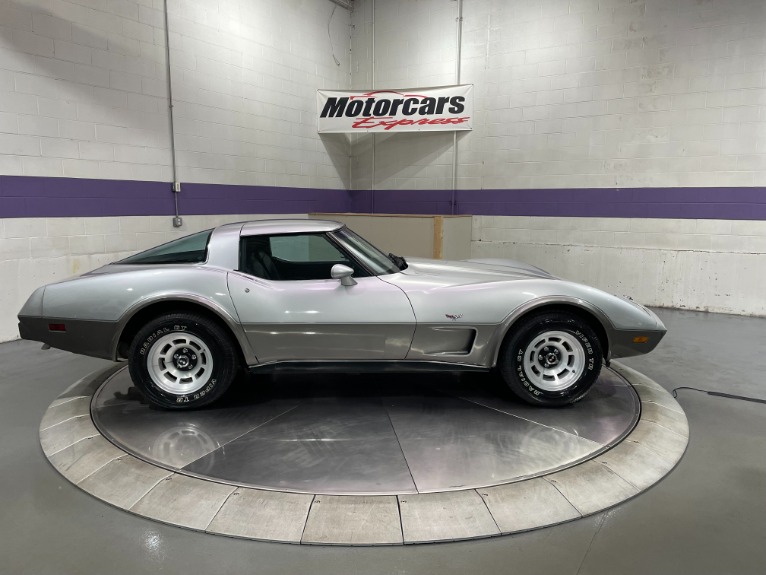 Used-1978-Chevrolet-Corvette-Silver-Anniversary