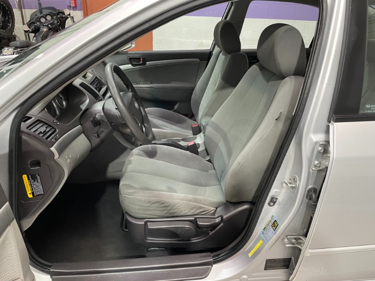 Used-2009-Hyundai-Sonata-GLS-FWD