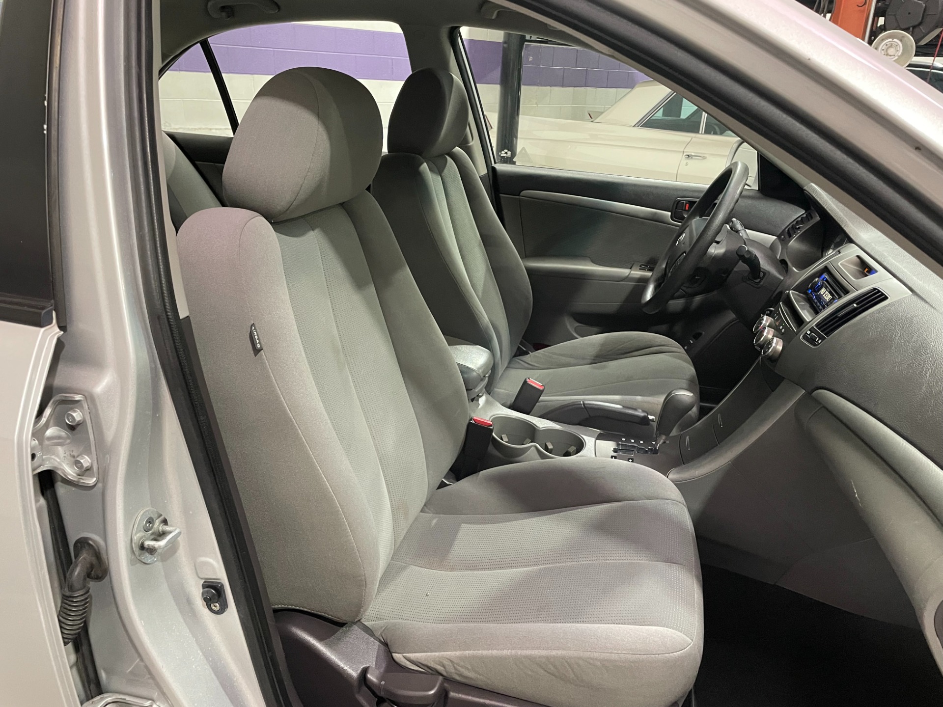 Used-2009-Hyundai-Sonata-GLS-FWD