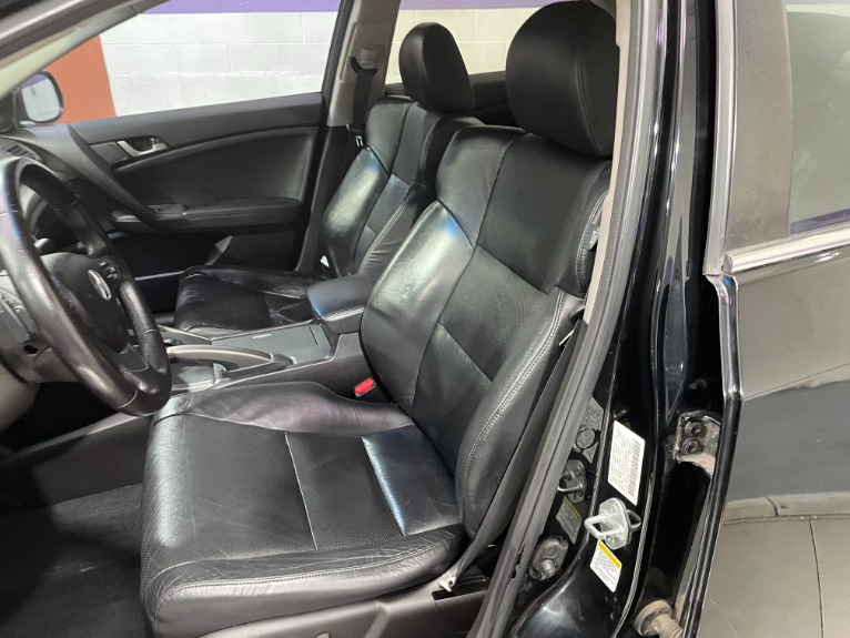 Used-2010-Acura-TSX-FWD