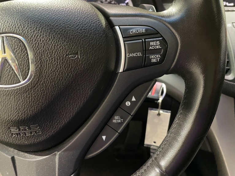 Used-2010-Acura-TSX-FWD