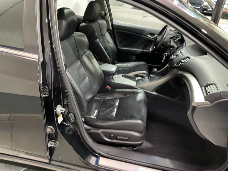 Used-2010-Acura-TSX-FWD