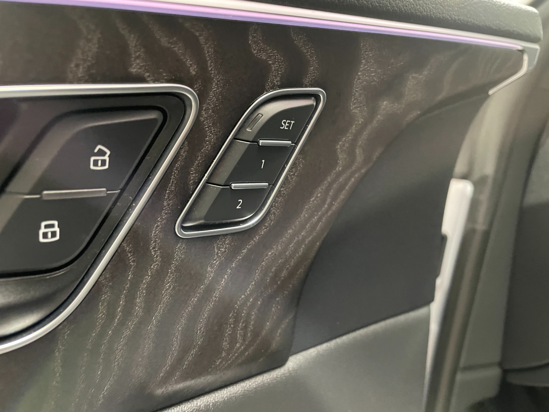 Used-2019-Audi-Q8-30T-quattro-Premium-Plus