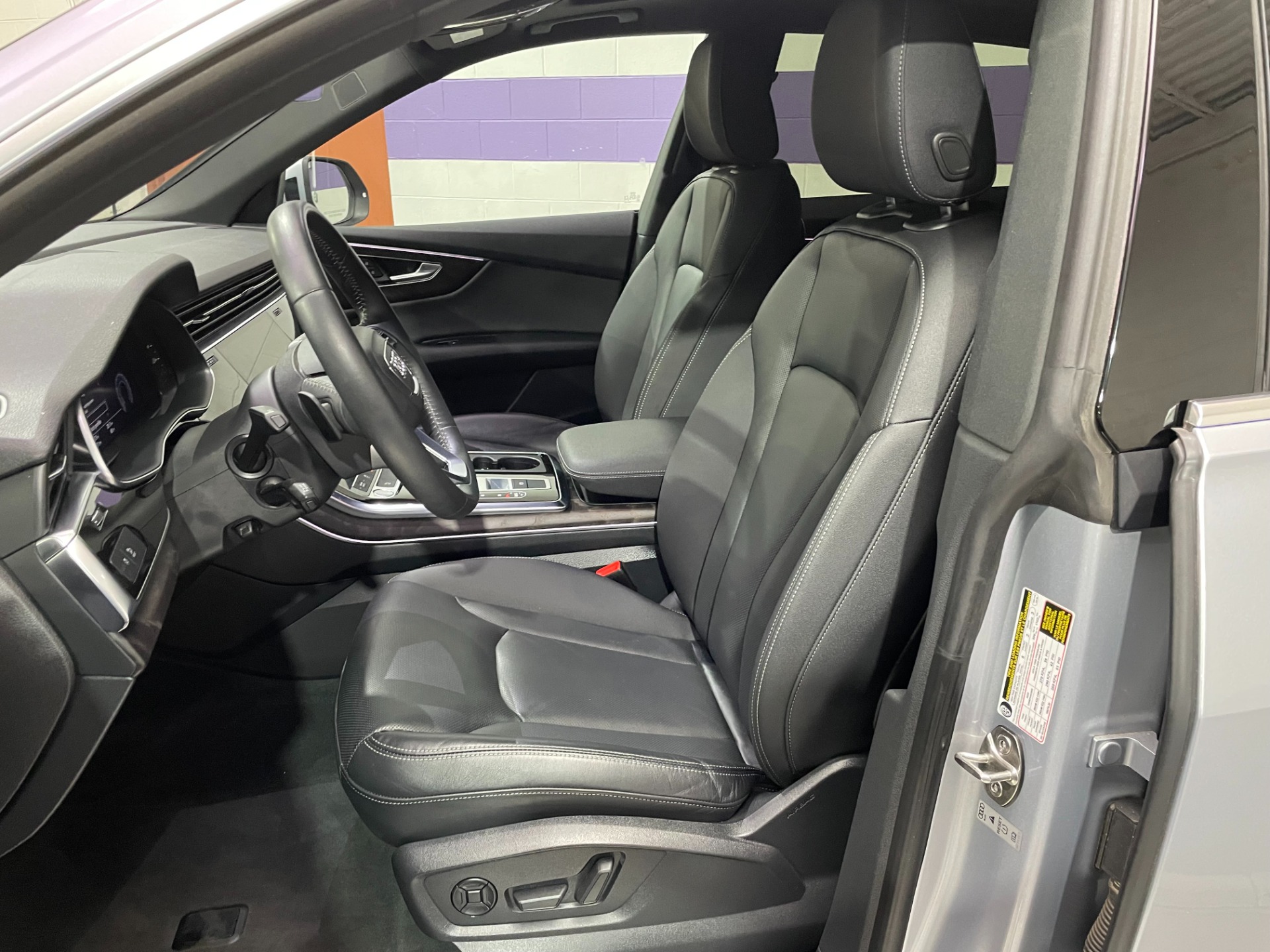 Used-2019-Audi-Q8-30T-quattro-Premium-Plus