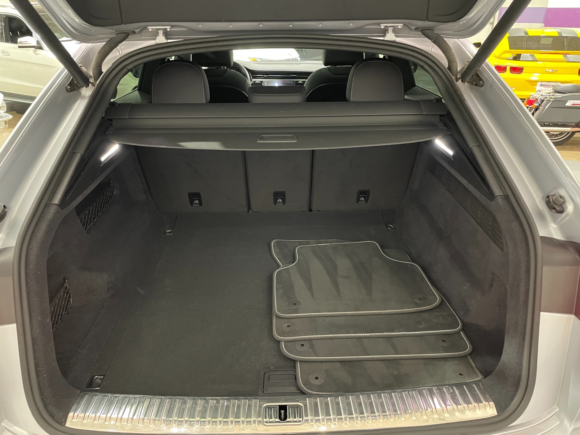 Used-2019-Audi-Q8-30T-quattro-Premium-Plus