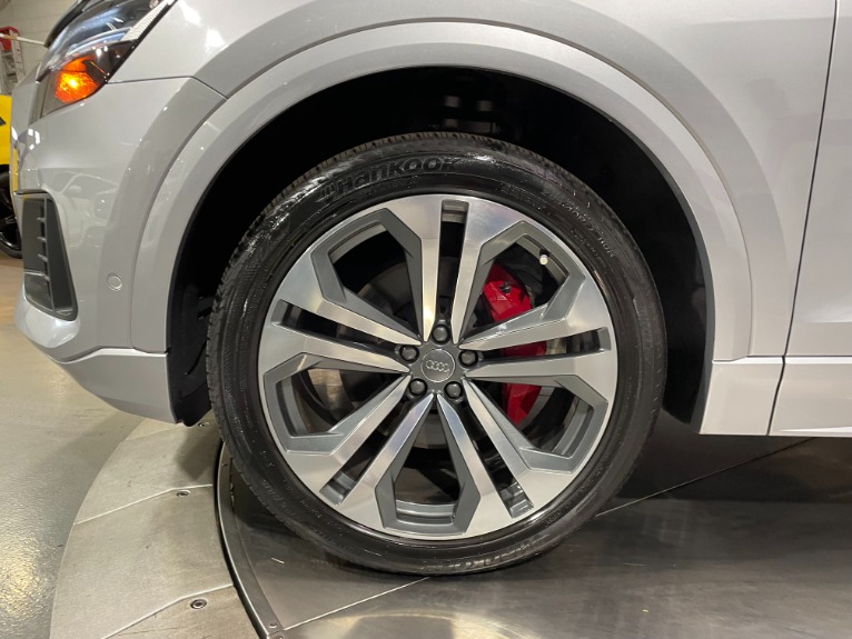 Used-2019-Audi-Q8-30T-quattro-Premium-Plus