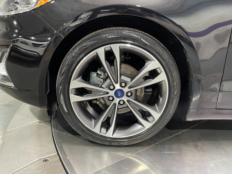 Used-2019-Ford-Fusion-Titanium-FWD