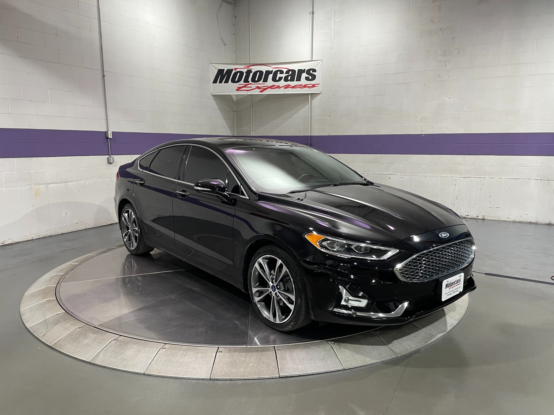 Used-2019-Ford-Fusion-Titanium-FWD