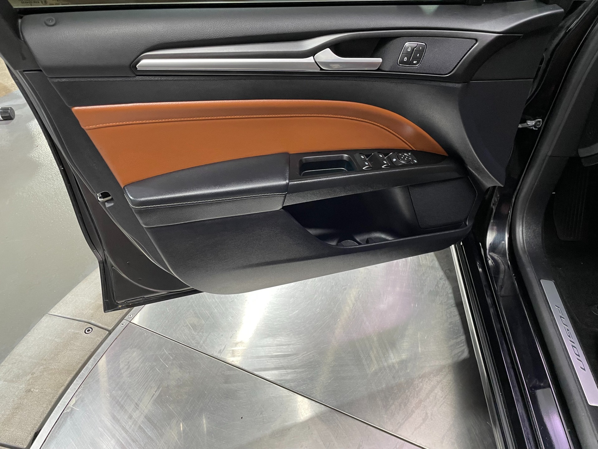 Used-2019-Ford-Fusion-Titanium-FWD
