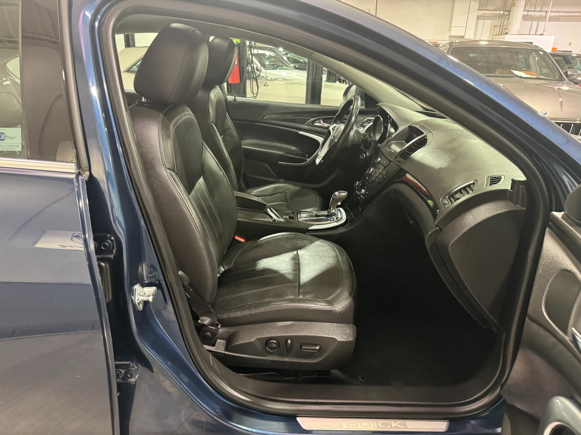 Used-2011-Buick-Regal-CXL-FWD