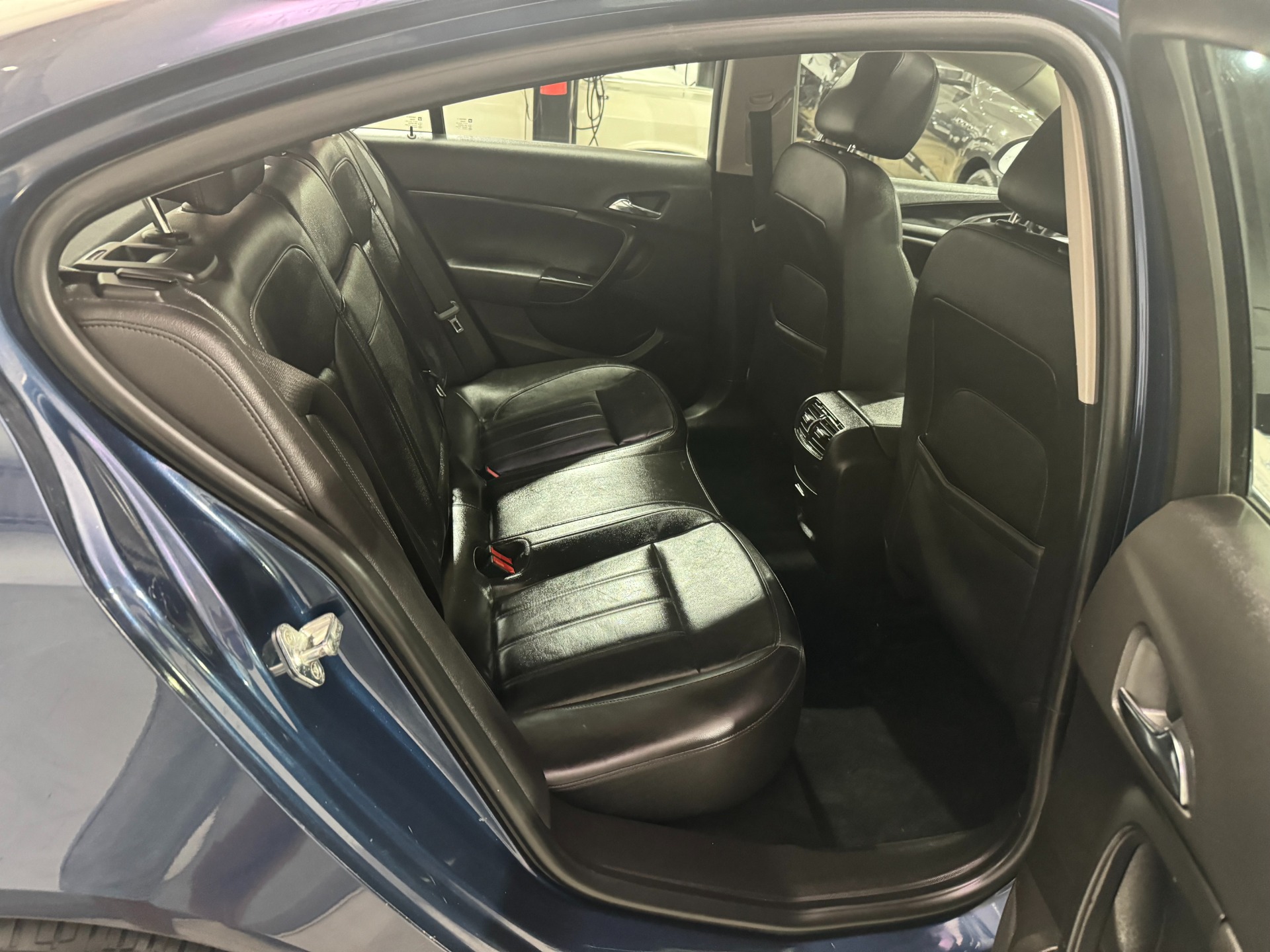 Used-2011-Buick-Regal-CXL-FWD