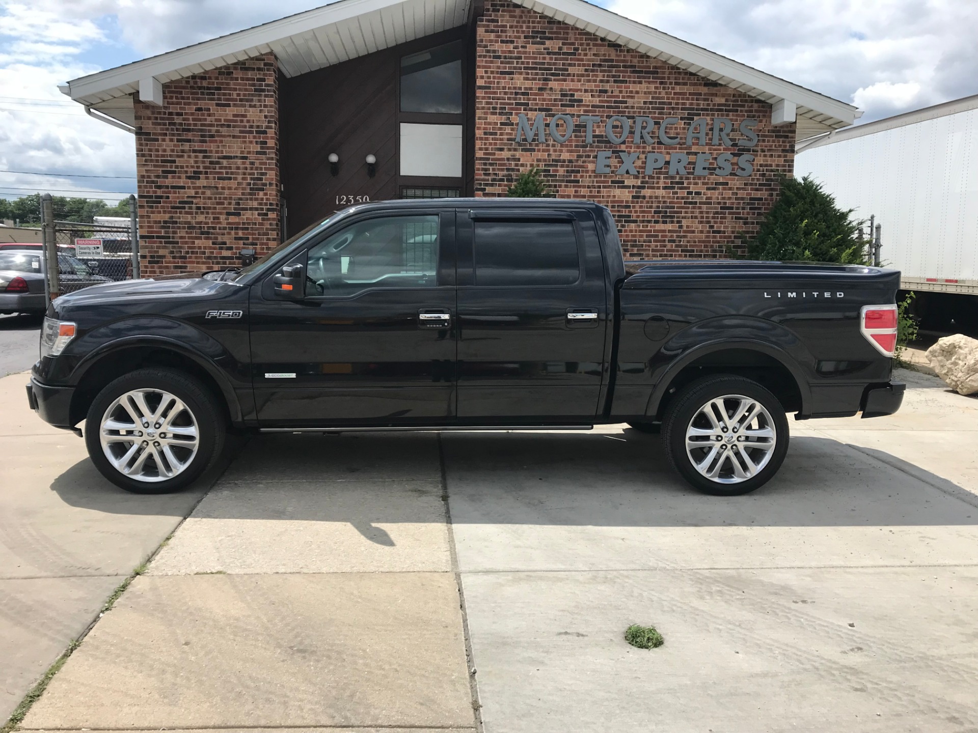 Ford limited 2014