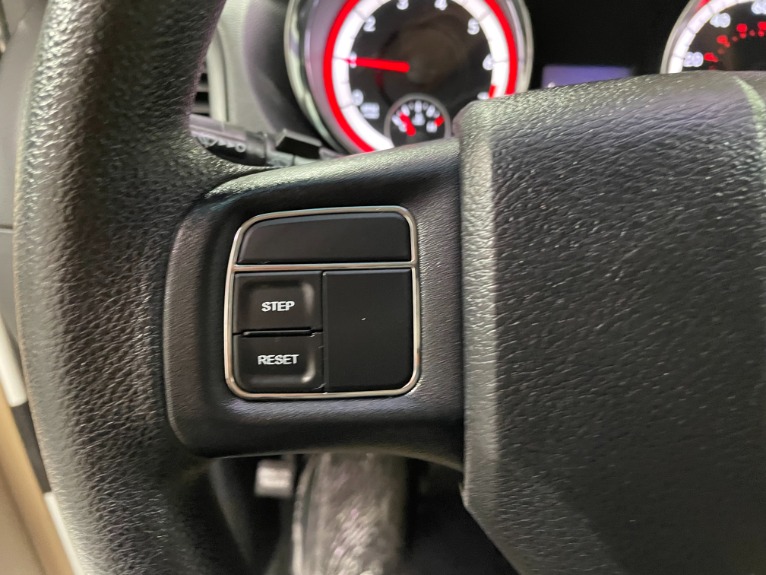 Used-2014-Dodge-Grand-Caravan-SE-FWD