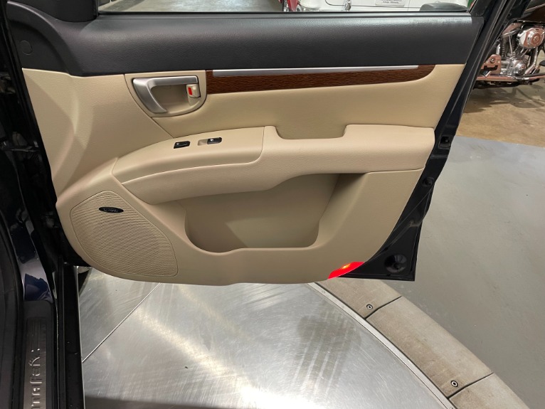 Used-2008-Hyundai-Santa-Fe-Limited-AWD