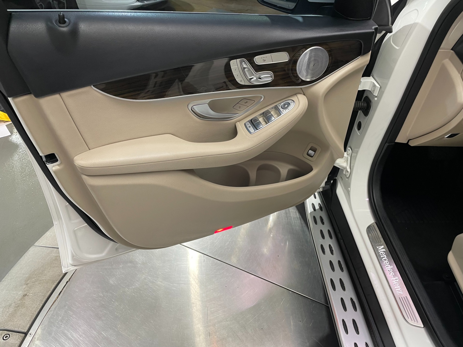 Used-2017-Mercedes-Benz-GLC-coupe-GLC-300-4MATIC
