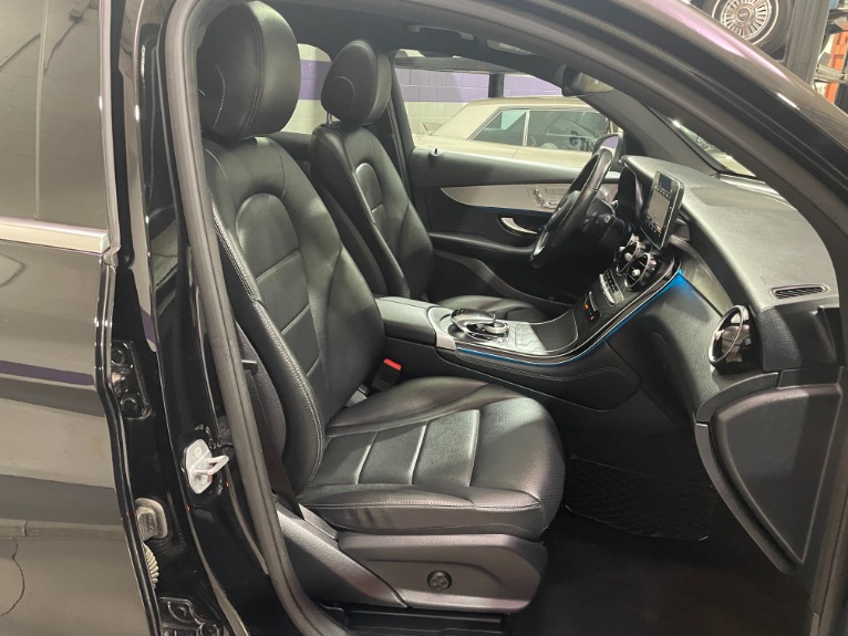 Used-2019-Mercedes-Benz-GLC-coupe-GLC-300-4MATIC
