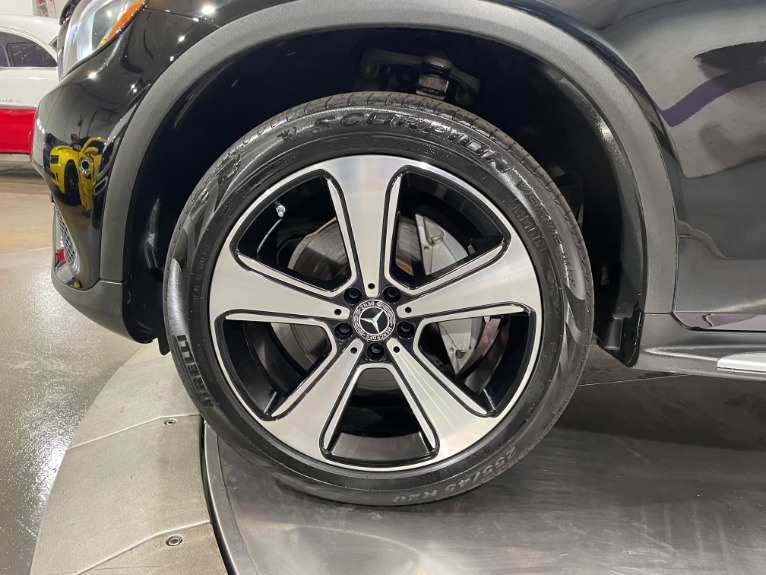 Used-2019-Mercedes-Benz-GLC-coupe-GLC-300-4MATIC
