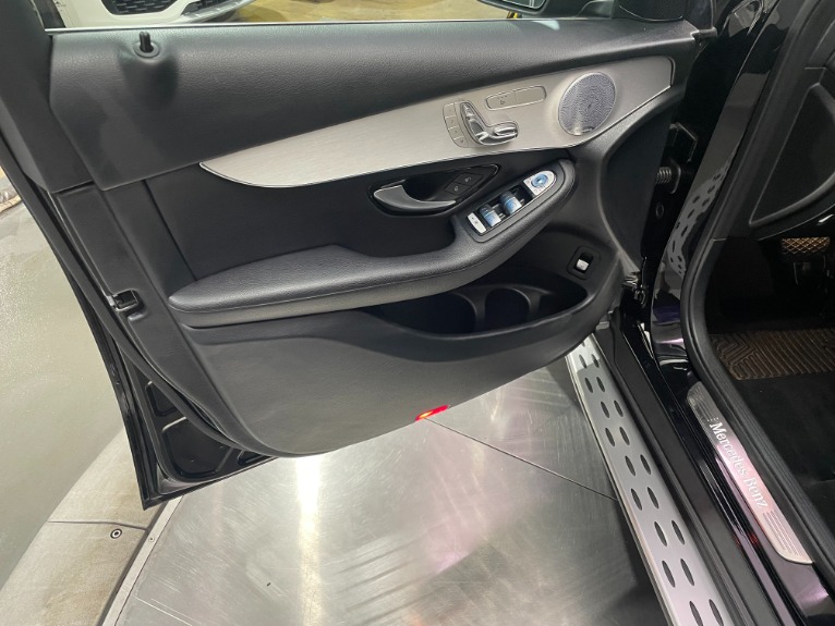 Used-2019-Mercedes-Benz-GLC-coupe-GLC-300-4MATIC