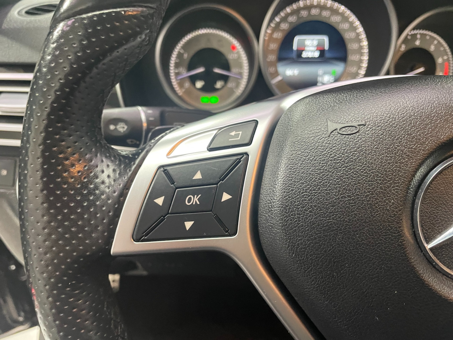 Used-2016-Mercedes-Benz-E-Class-E-350-4MATIC