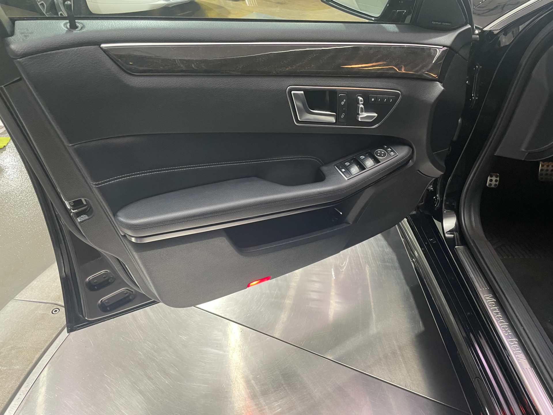 Used-2016-Mercedes-Benz-E-Class-E-350-4MATIC