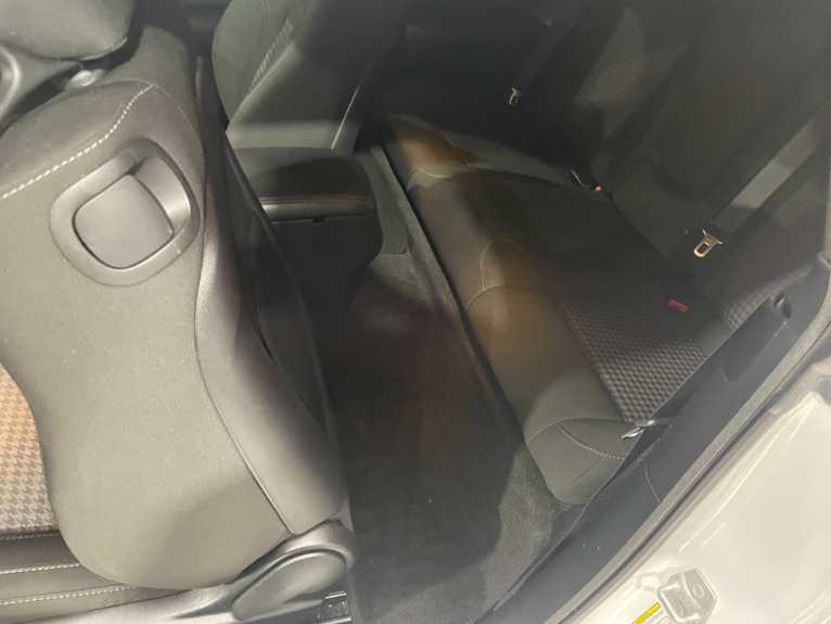 Used-2015-Dodge-Challenger-SXT-RWD
