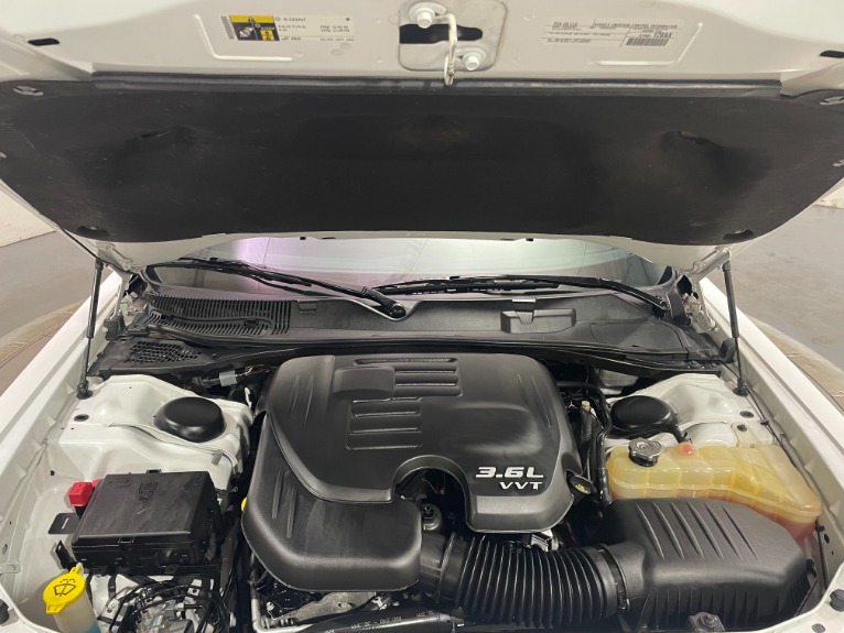 Used-2015-Dodge-Challenger-SXT-RWD