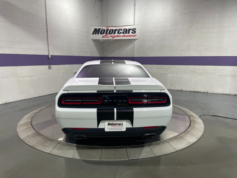 Used-2015-Dodge-Challenger-SXT-RWD