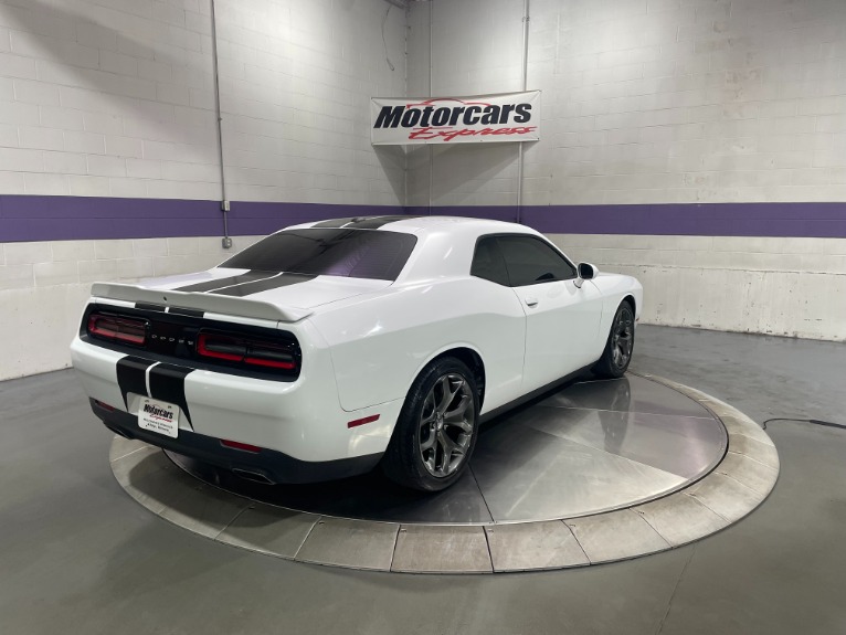 Used-2015-Dodge-Challenger-SXT-RWD