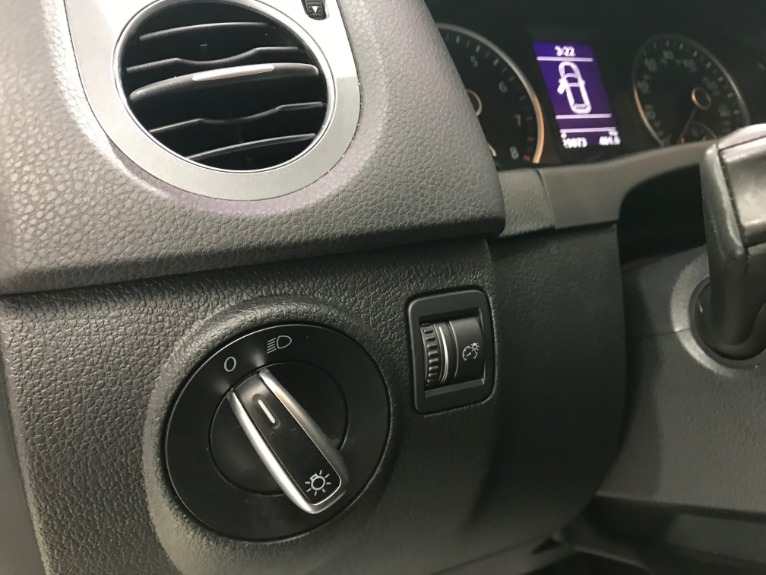 Used-2015-Volkswagen-Tiguan-S