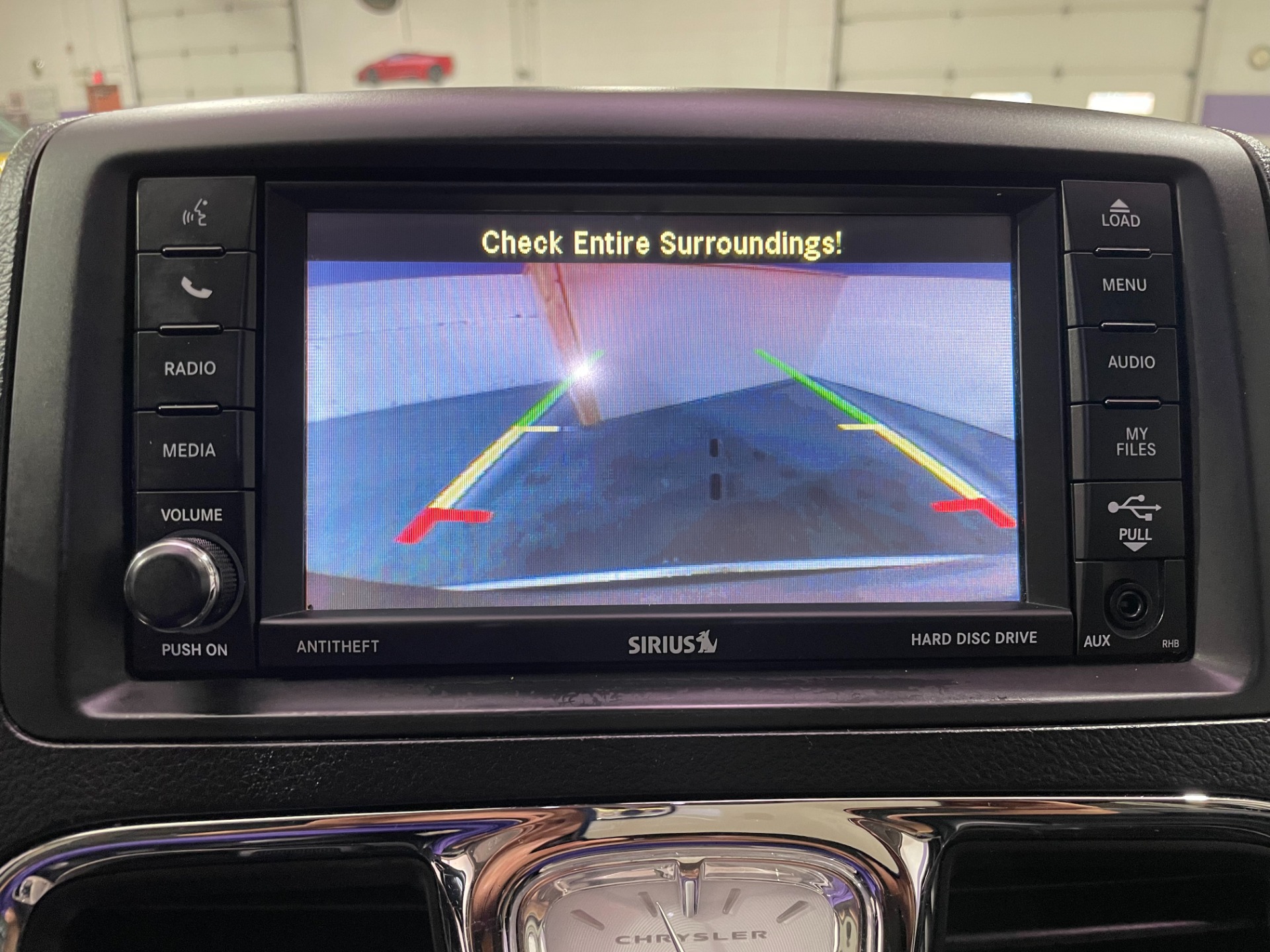 Used-2013-Chrysler-Town-and-Country-Touring-L-FWD