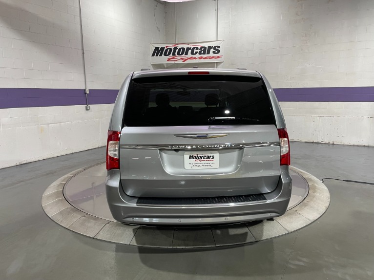 Used-2013-Chrysler-Town-and-Country-Touring-L-FWD