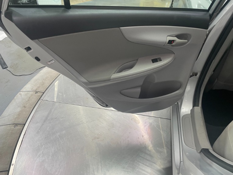 Used-2012-Toyota-Corolla-S