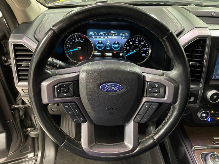Used-2018-Ford-Expedition-Platinum-4X4