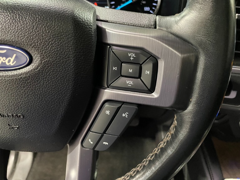 Used-2018-Ford-Expedition-Platinum-4X4