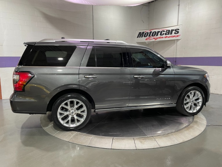 Used-2018-Ford-Expedition-Platinum-4X4