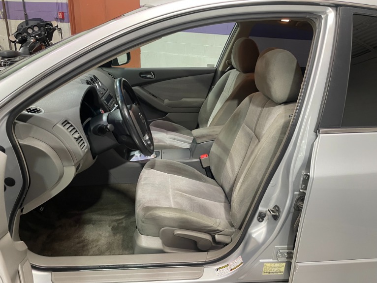 Used-2008-Nissan-Altima-25-S--FWD