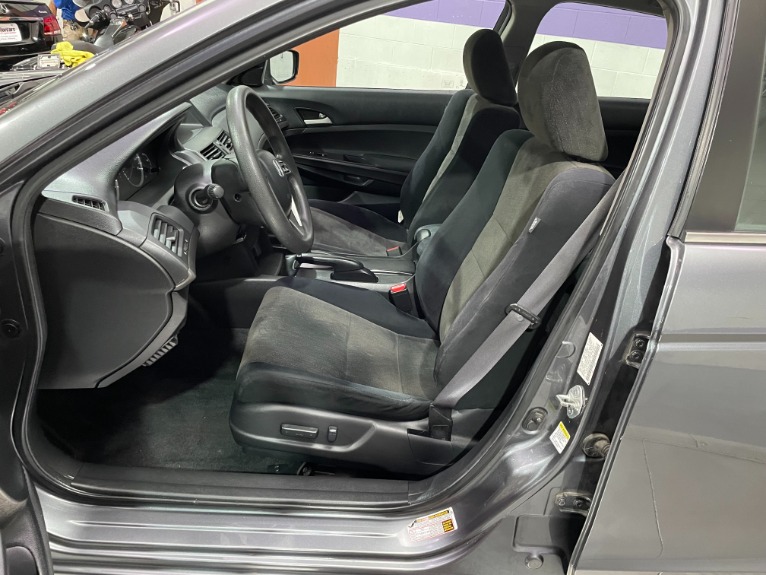 Used-2010-Honda-Accord-LX-P-FWD
