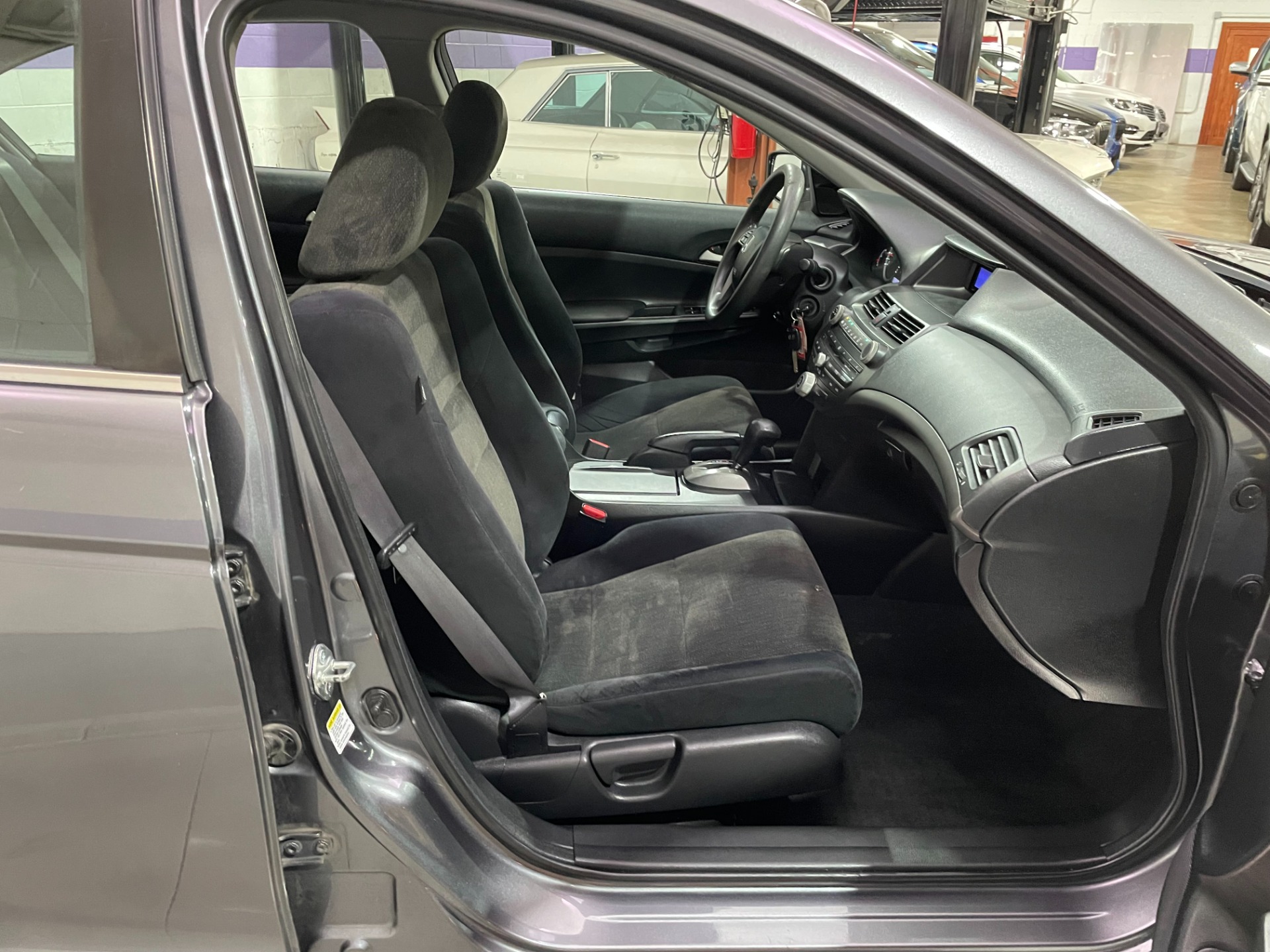 Used-2010-Honda-Accord-LX-P-FWD