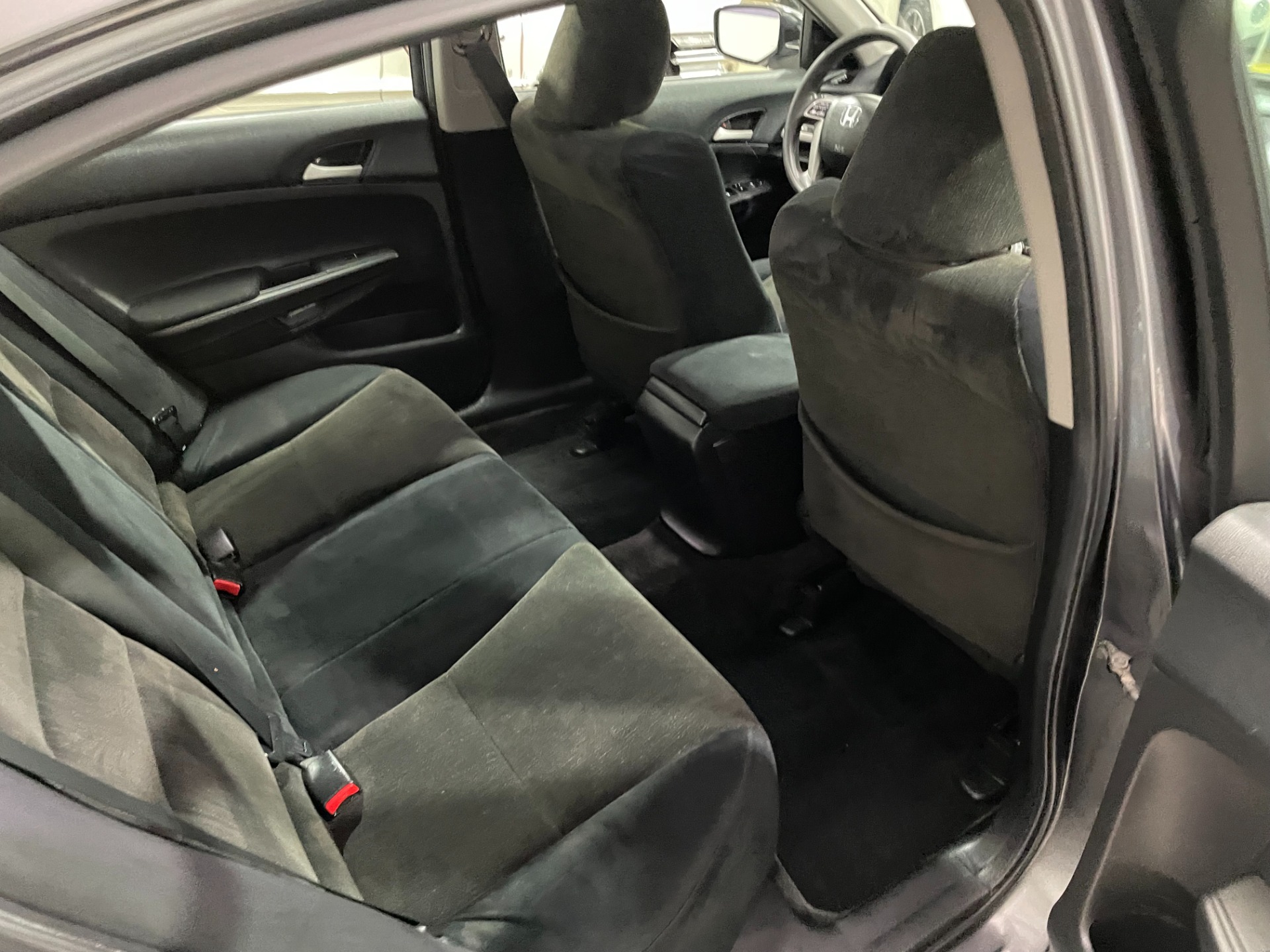 Used-2010-Honda-Accord-LX-P-FWD