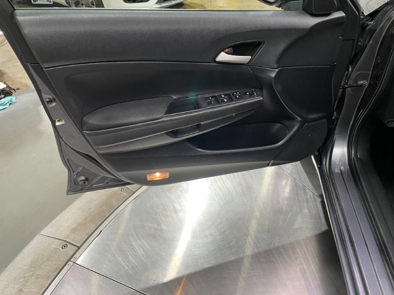 Used-2010-Honda-Accord-LX-P-FWD
