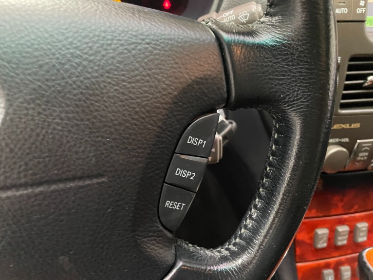 Used-2005-Lexus-LS-430-RWD