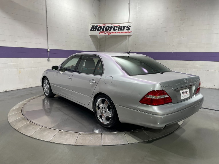 Used-2005-Lexus-LS-430-RWD