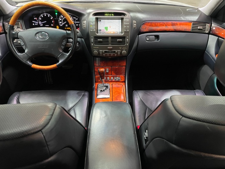 Used-2005-Lexus-LS-430-RWD