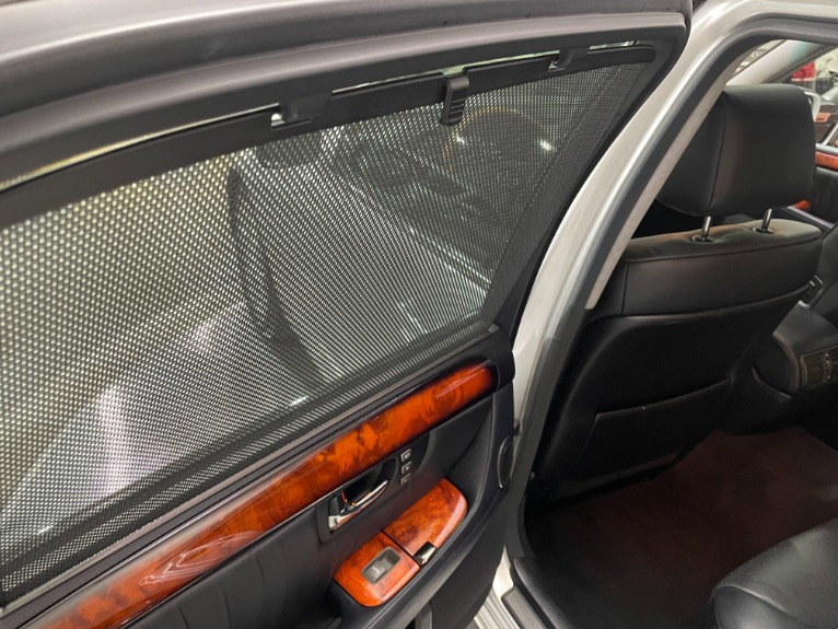 Used-2005-Lexus-LS-430-RWD