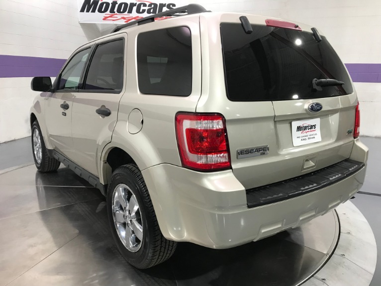 Used-2010-Ford-Escape-XLT-AWD