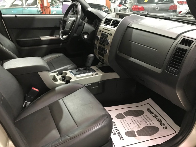 Used-2010-Ford-Escape-XLT-AWD